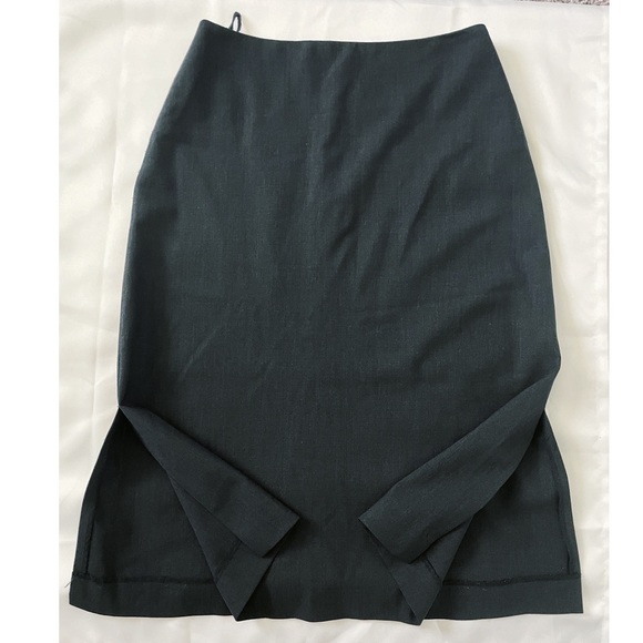 Banana Republic Dresses & Skirts - Banana republic midi skirt